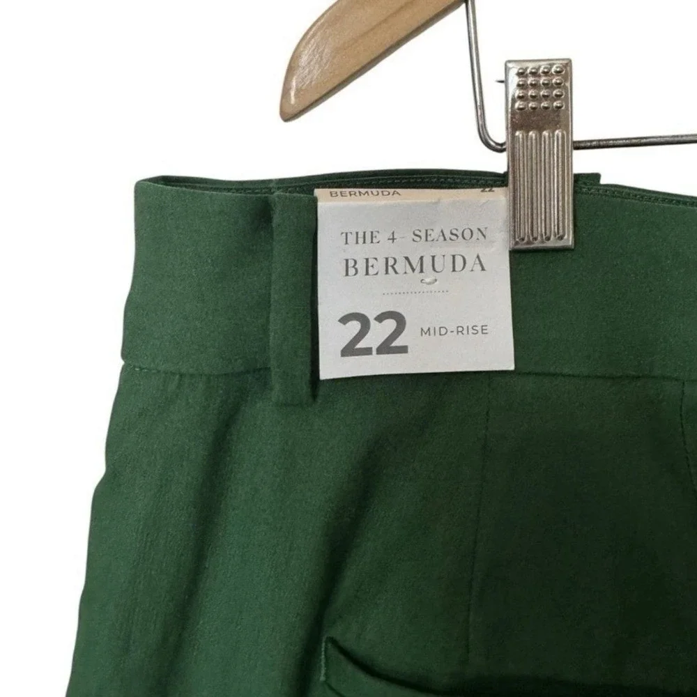 Lane Bryant 4 Season Bermuda Shorts Eden Green Size 22